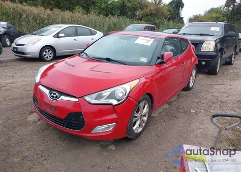 2012 Hyundai Veloster Base W/Red/Black z USA, uszkodzony, nr VIN KMHTC6AD1CU054540